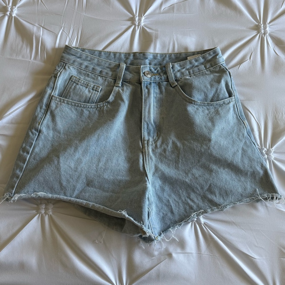 SHEIN Light Blue Frayed Hem Jean Shorts